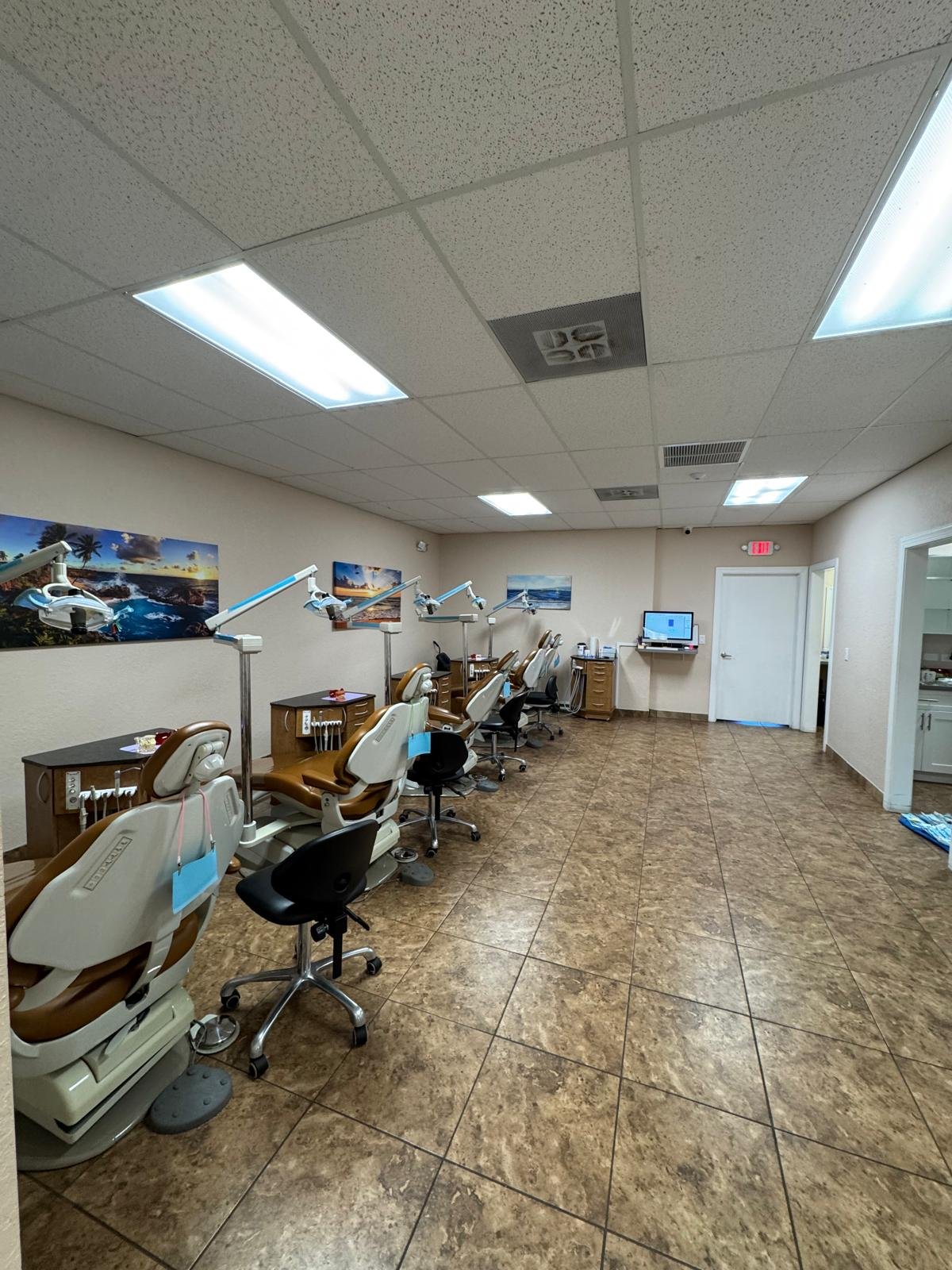 Dental operatory bay 13 treatment rooms West Palm Beach
